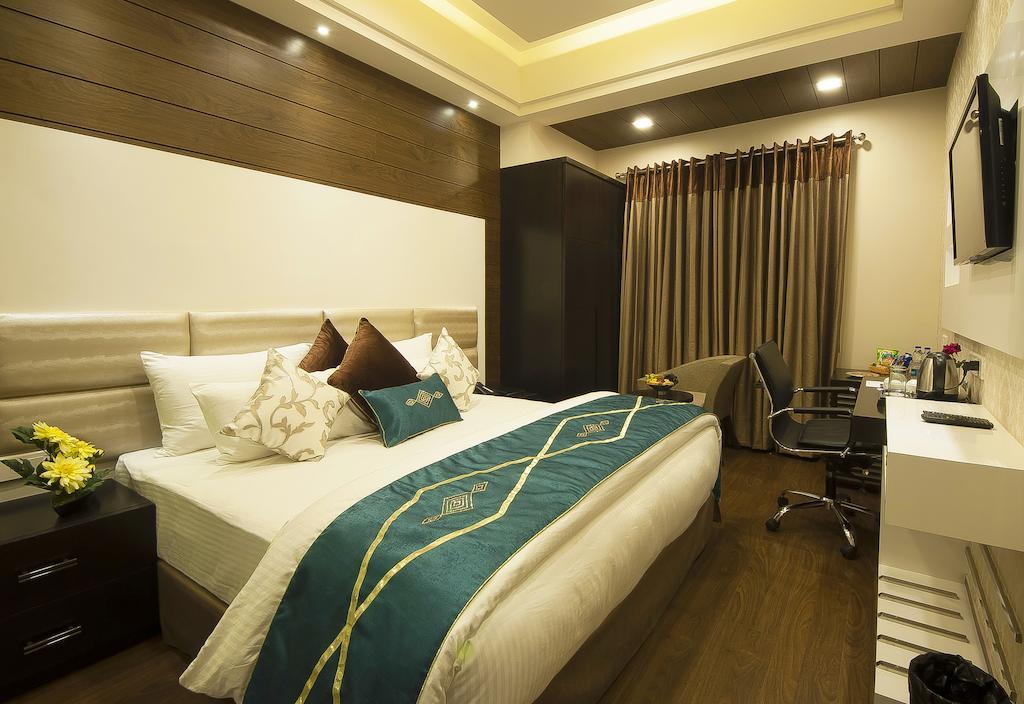 Hotel Taj Princess - Boutique Hotel Delhi  Exterior photo