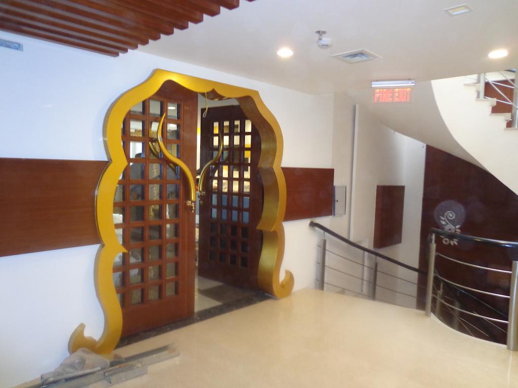 Hotel Taj Princess - Boutique Hotel Delhi  Exterior photo