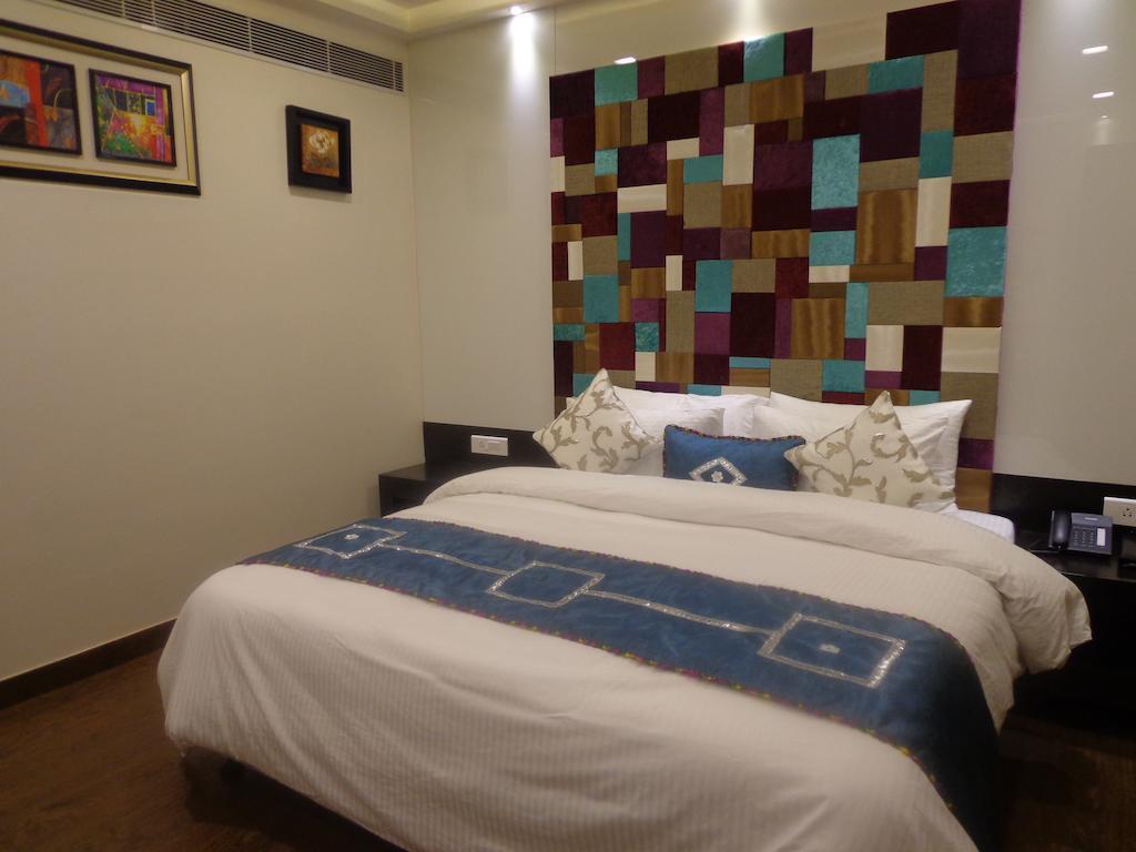 Hotel Taj Princess - Boutique Hotel Delhi  Exterior photo