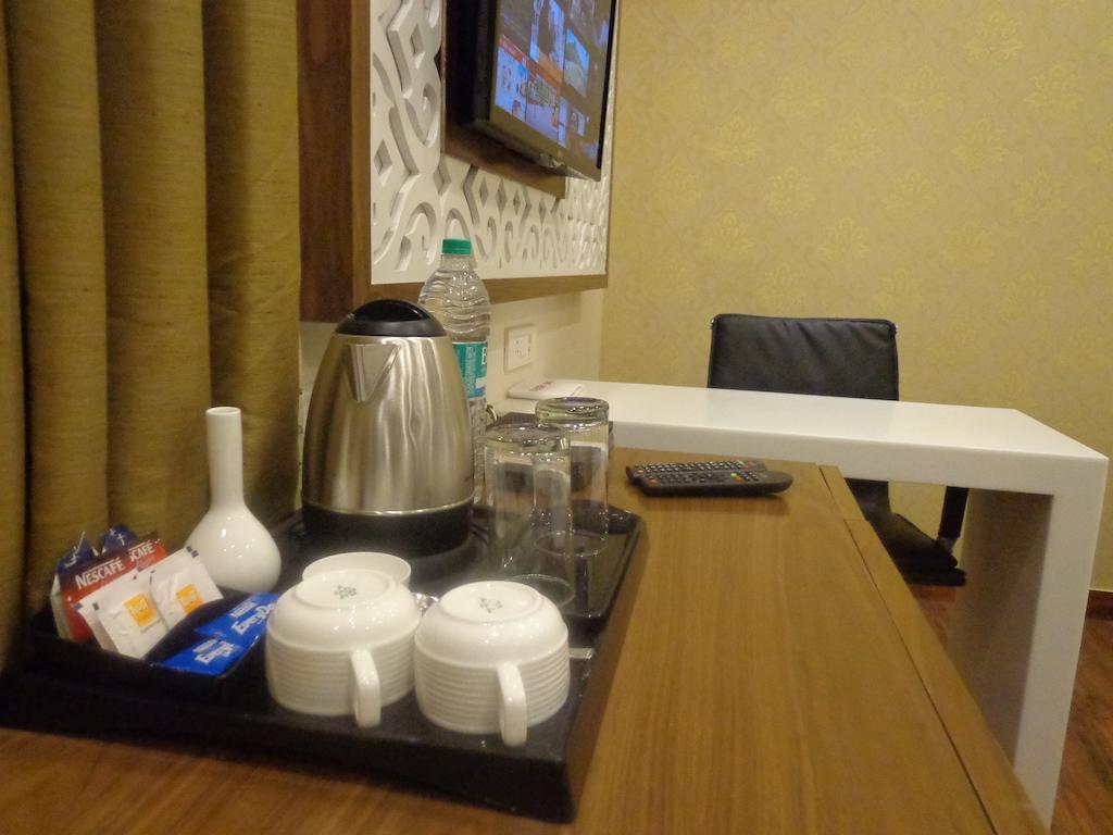 Hotel Taj Princess - Boutique Hotel Delhi  Exterior photo