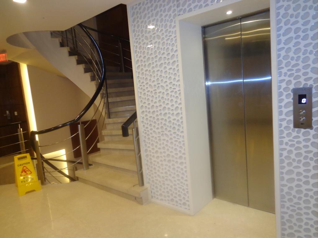 Hotel Taj Princess - Boutique Hotel Delhi  Exterior photo