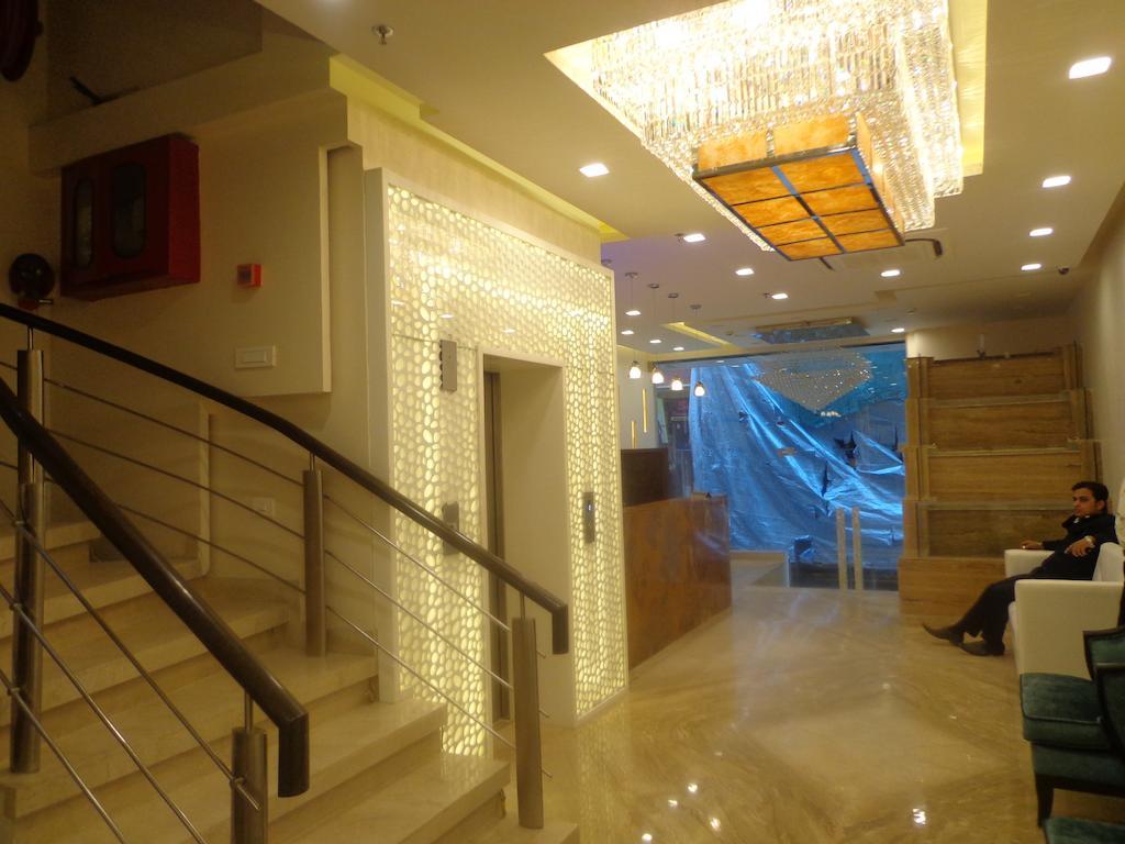 Hotel Taj Princess - Boutique Hotel Delhi  Exterior photo