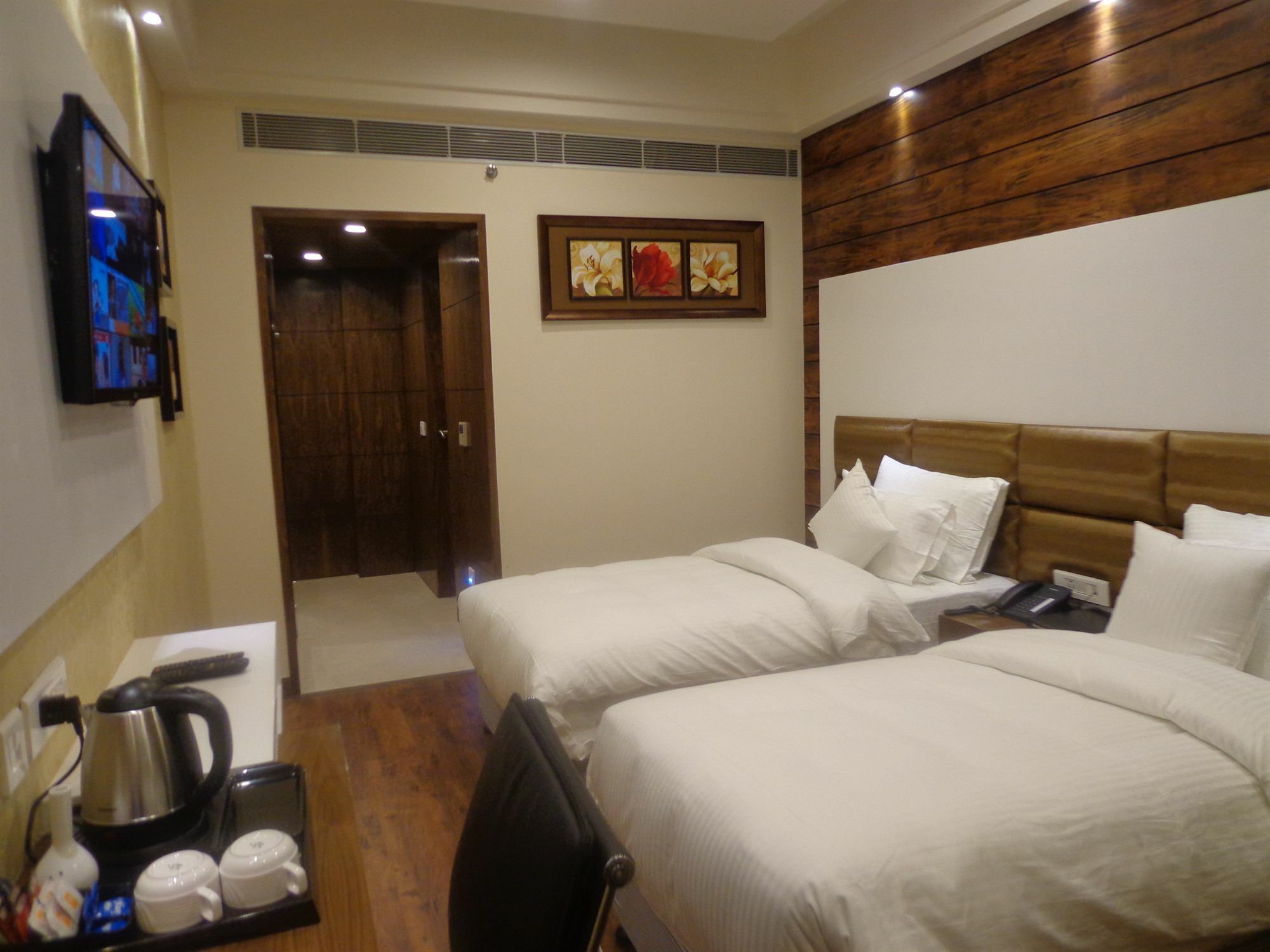 Hotel Taj Princess - Boutique Hotel Delhi  Exterior photo