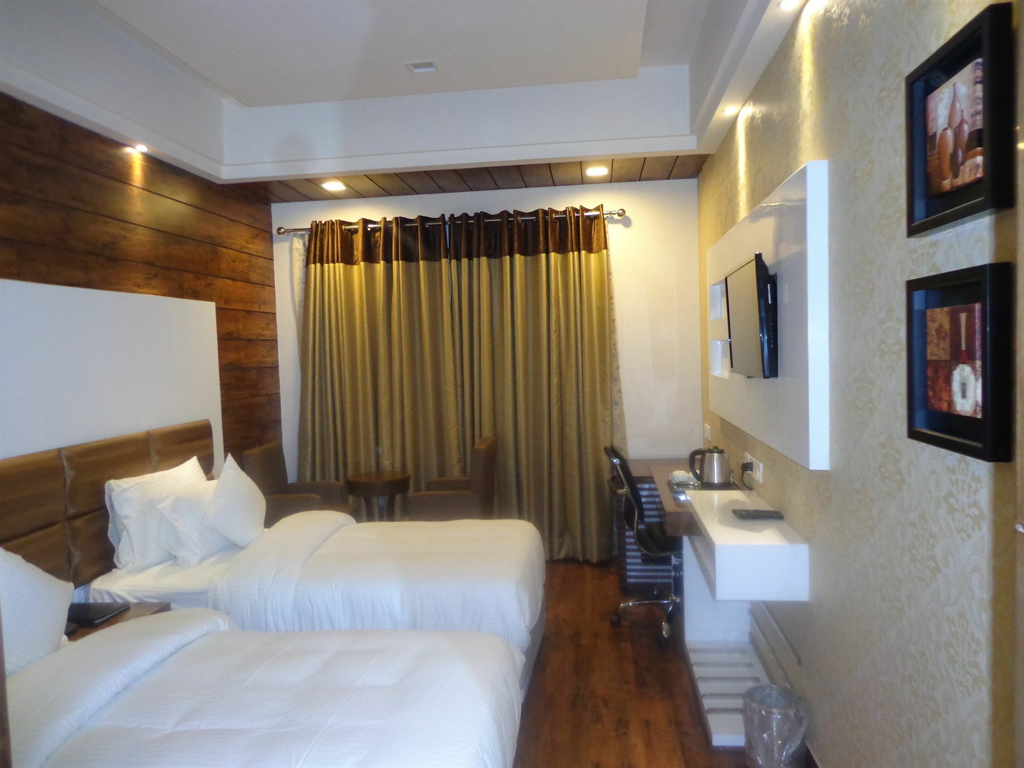 Hotel Taj Princess - Boutique Hotel Delhi  Exterior photo