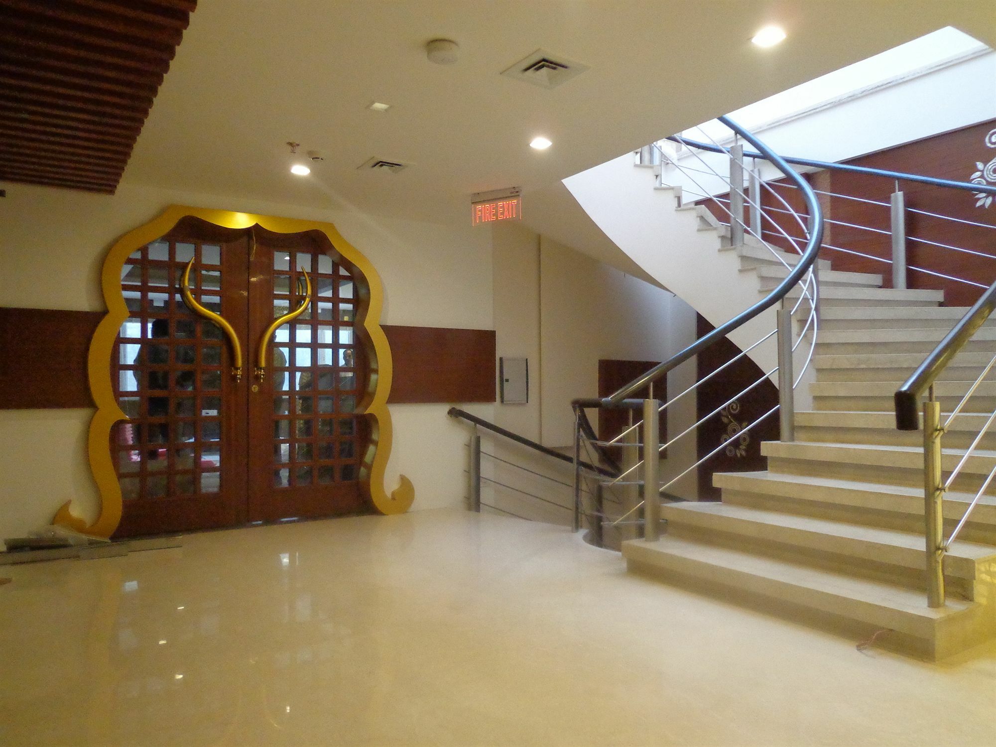 Hotel Taj Princess - Boutique Hotel Delhi  Exterior photo